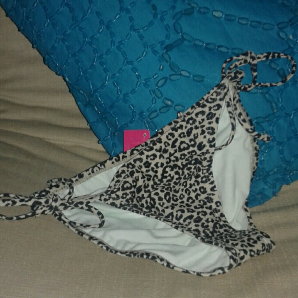 Small Animal Print Swim Bottom