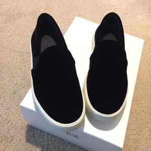 Vince Blair suede slip on sneakers loafers