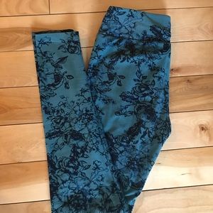 UNICORN Lularoe Vintage rose OS leggings