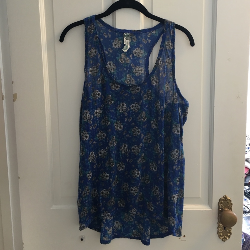 Free People Tank Tops (set of 2) - Picture 3 of 4