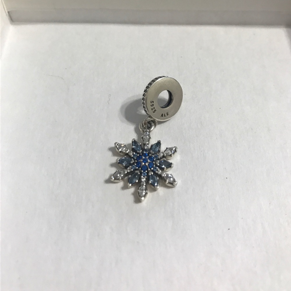 Pandora CrystalizedSnowflake,Blue&Clear CZ