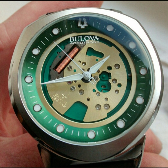 NWT Bulova accu Men's leather black watch - Picture 5 of 5