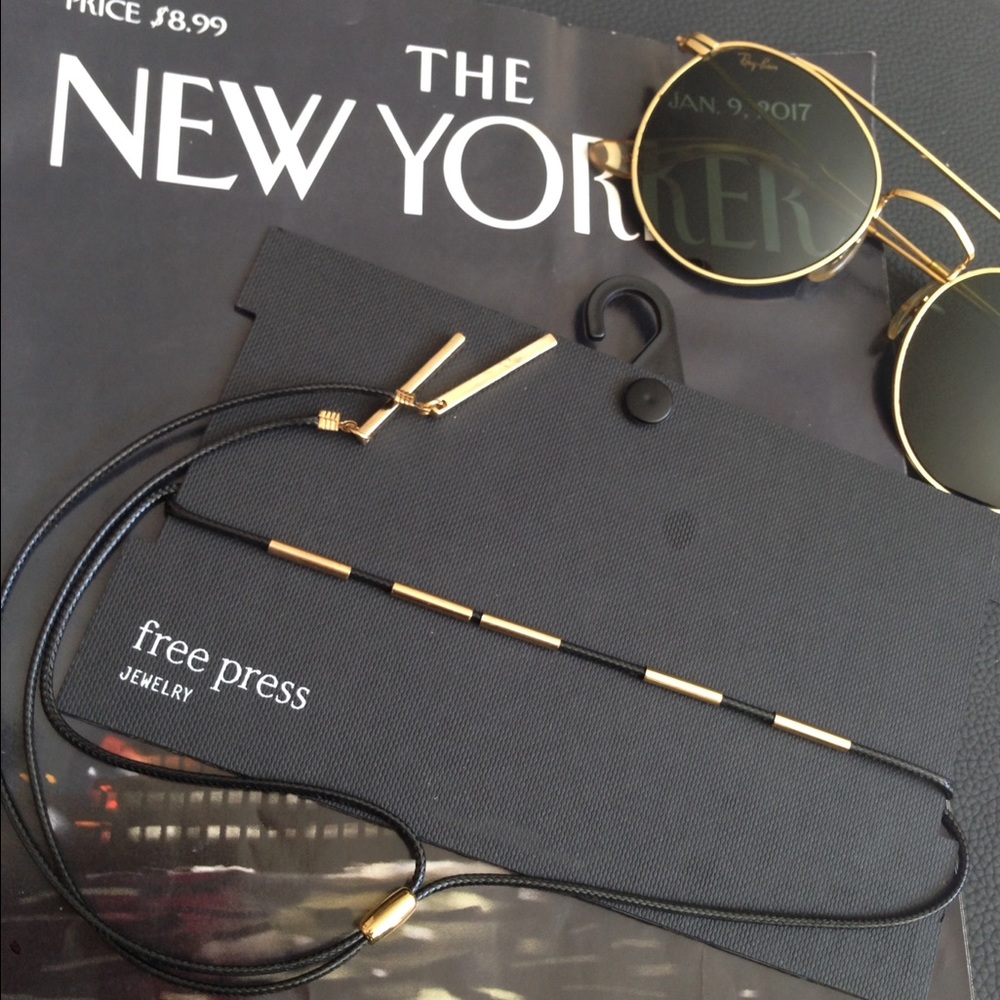 NORDSTROM Black-Gold Choker.
