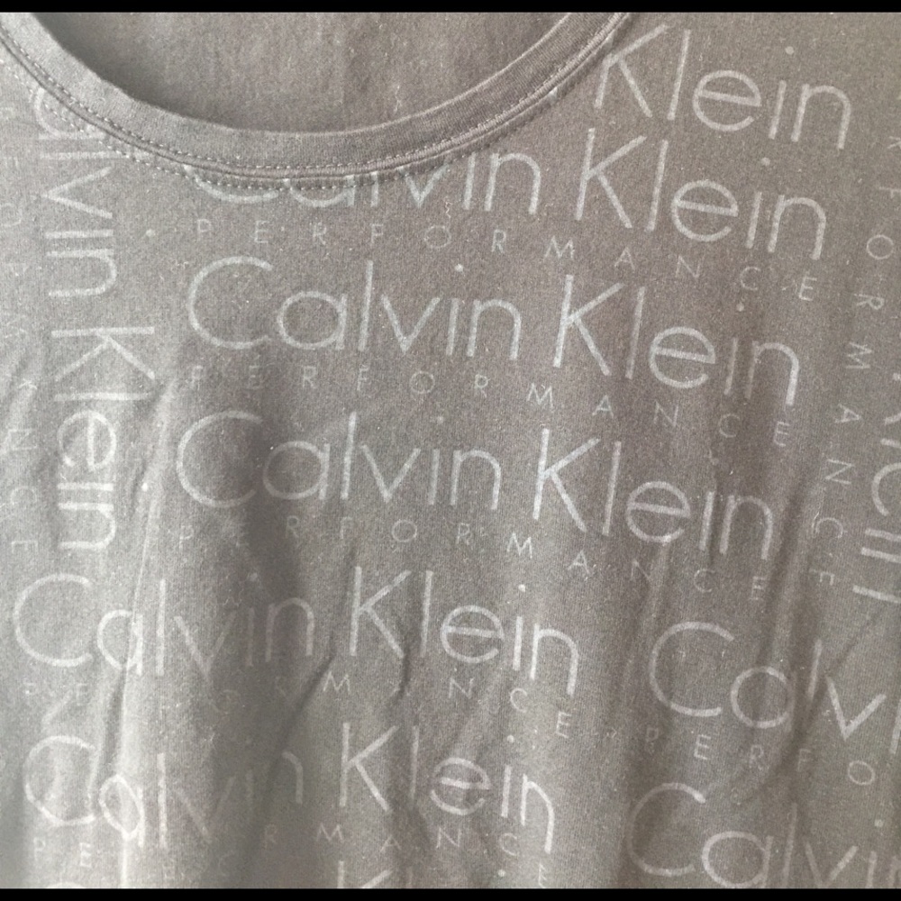 T-shirt - Picture 2 of 2