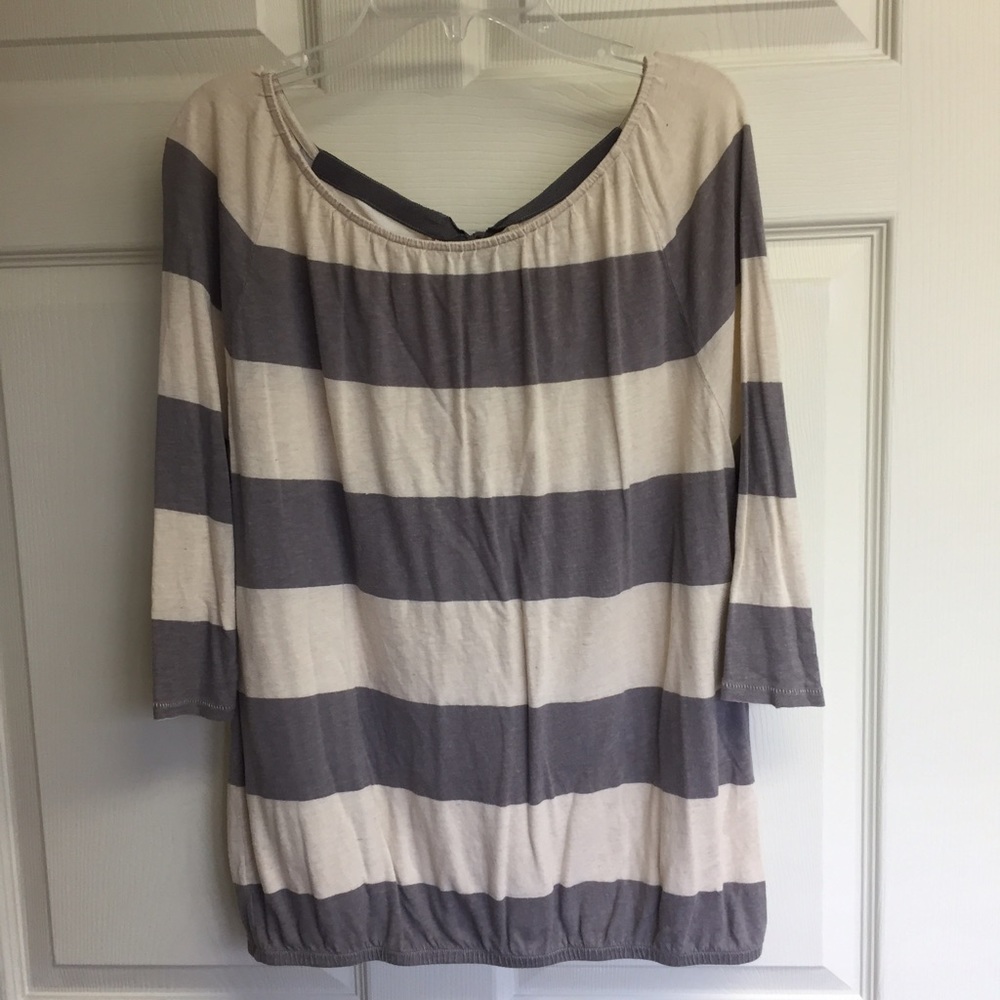 Ann Taylor Loft Size M Gray/Cream Stripe Top