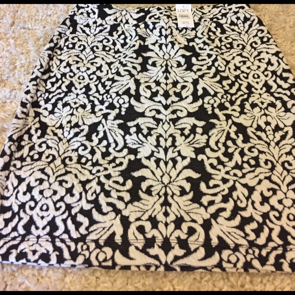 New Loft XS Skirt