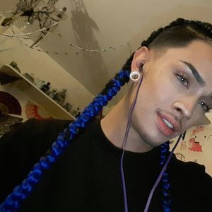 Meet your Posher, Isacc