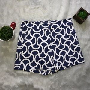 MELLY M pattern blue and white shorts