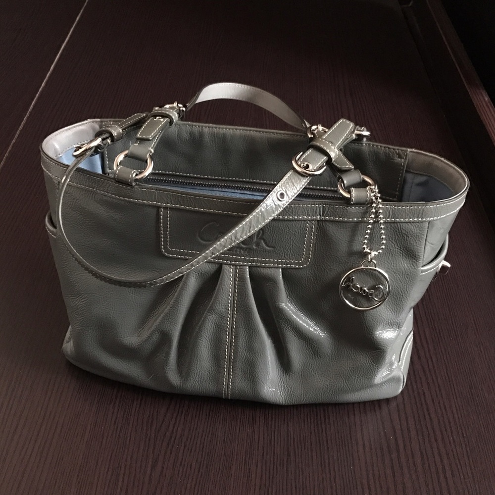 Coach Handbag - Picture 1 of 8