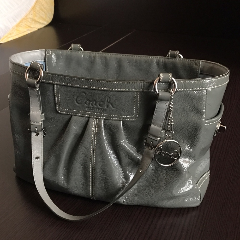 Coach Handbag - Picture 7 of 8