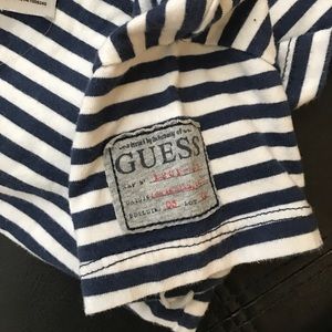 Guess T-Shirt & Matching Shorts