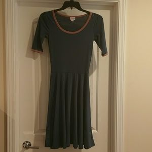 Lularoe XS Nicole dress EUC