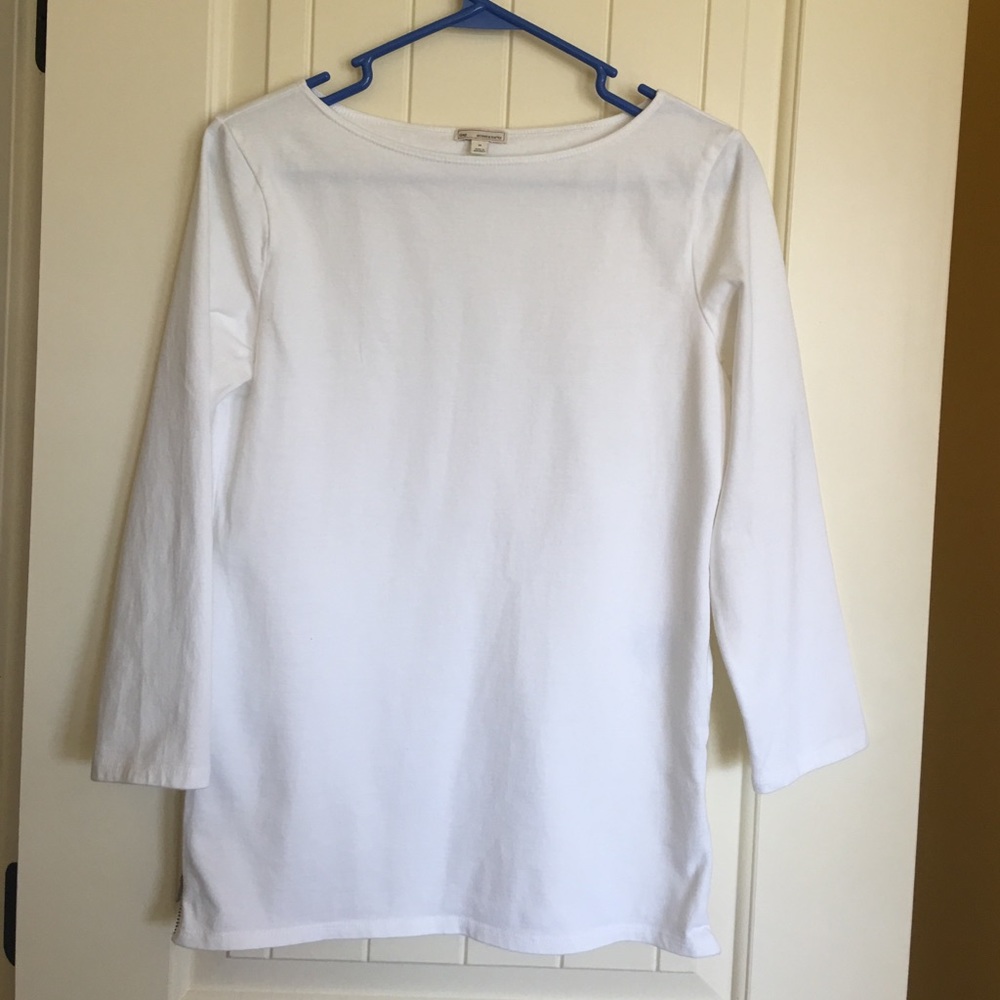 Gap tee