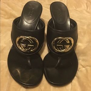 🎉SOLD 🎉Gucci Sandals.....Black Leather