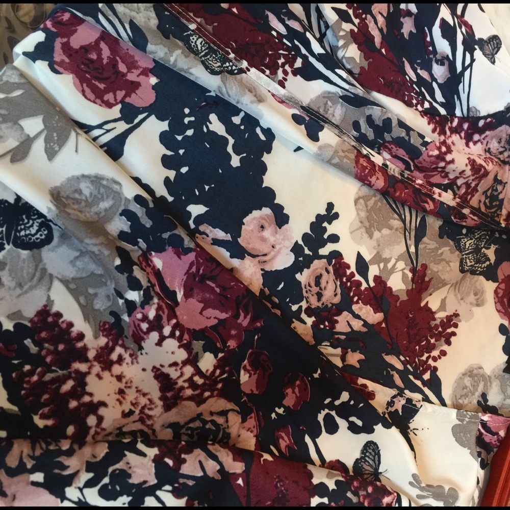 Silky floral cardigan