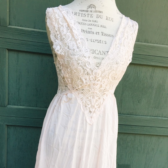 Other - Vintage Pale Pink Lace Nightgown