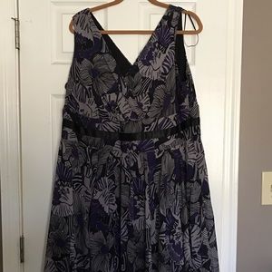 Stunning Tea Length, V-Necked Floral Dress 20W