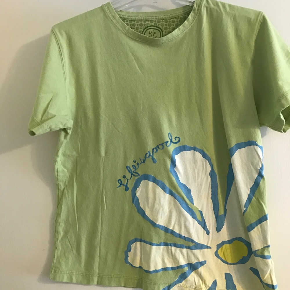 Life is Good funky t shirt. Medium.
