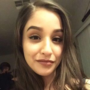 Meet your Posher, Marissa