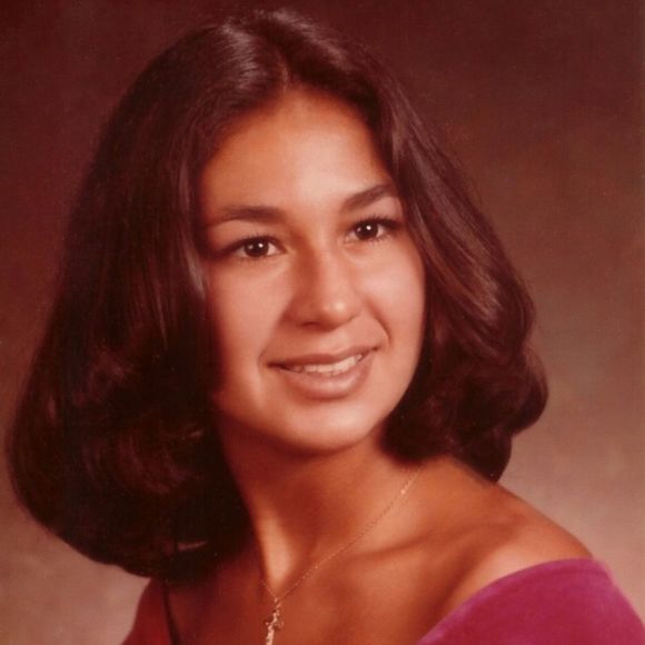 Meet your Posher, Tanya - Picture 2 of 2