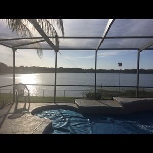 Meet your Posher, Cheryl