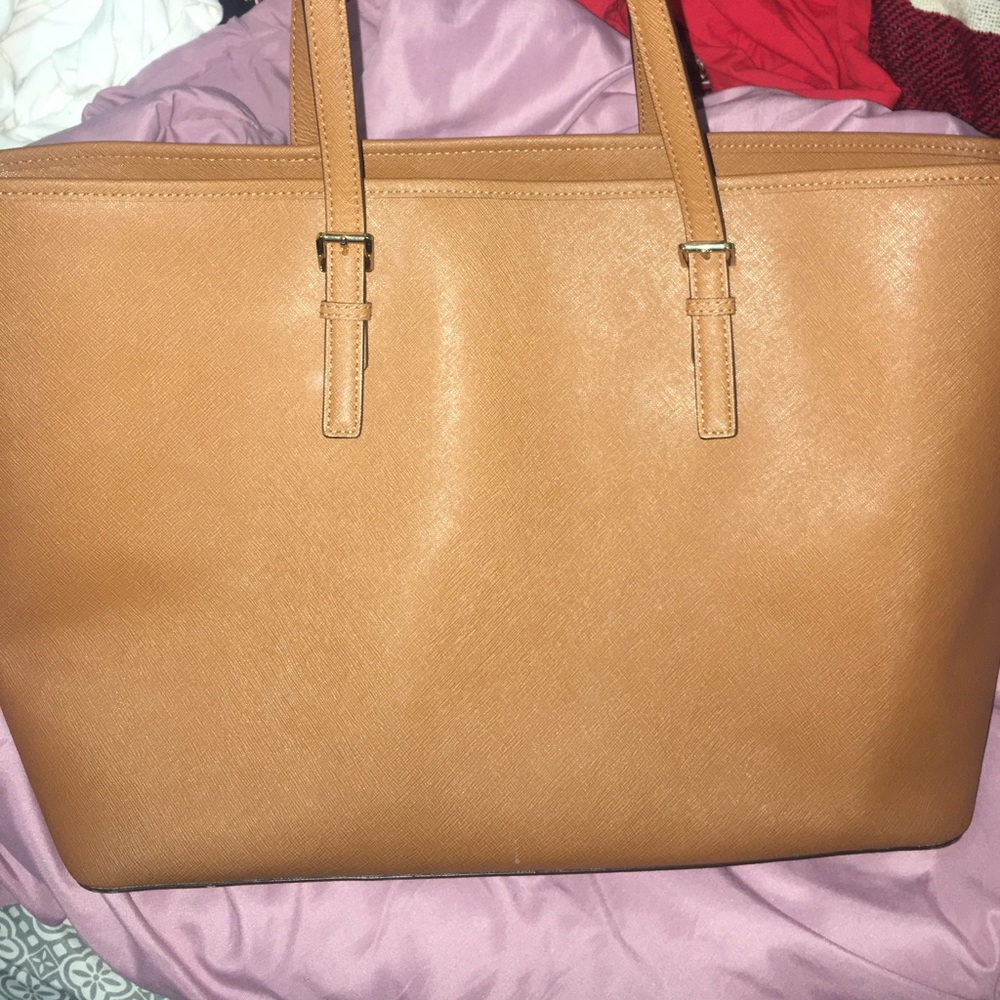MK Jet Tote - Picture 2 of 4