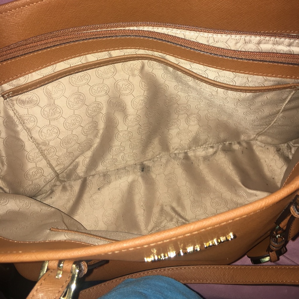 MK Jet Tote - Picture 3 of 4