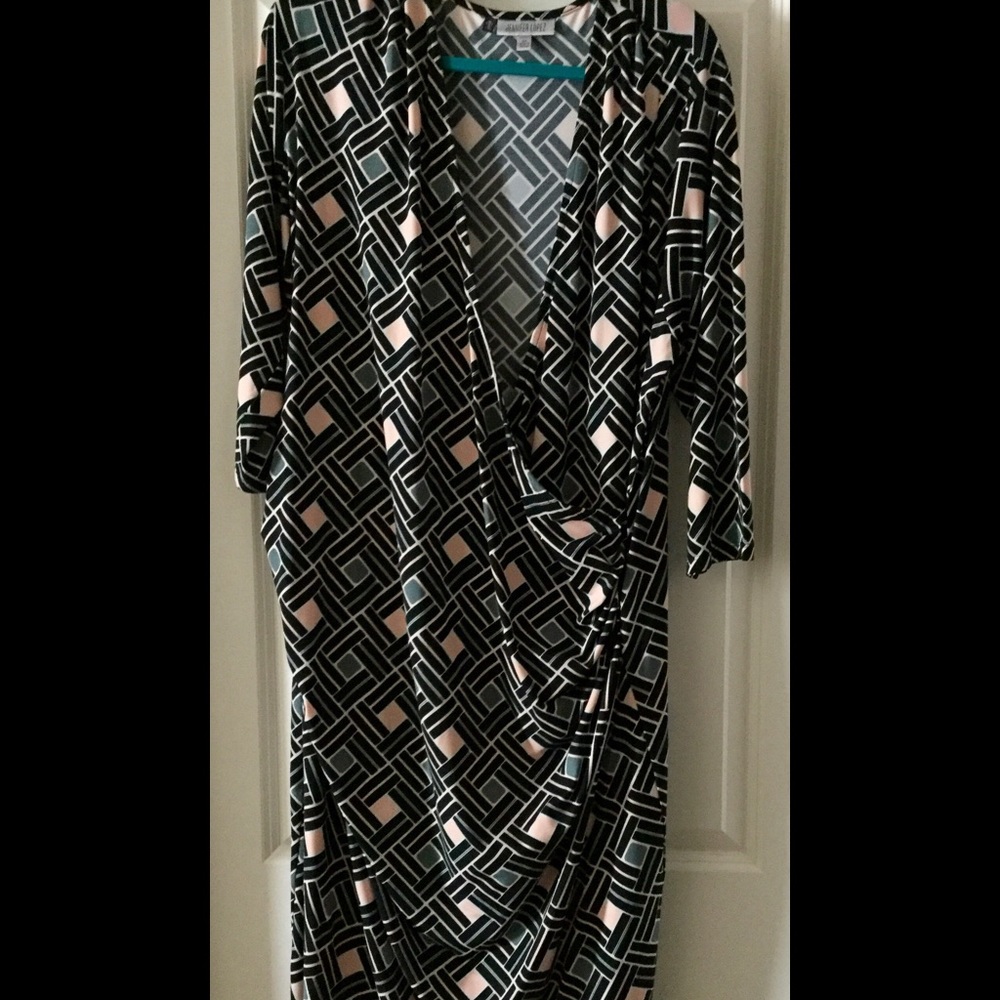 Jennifer Lopez Geometric Dress