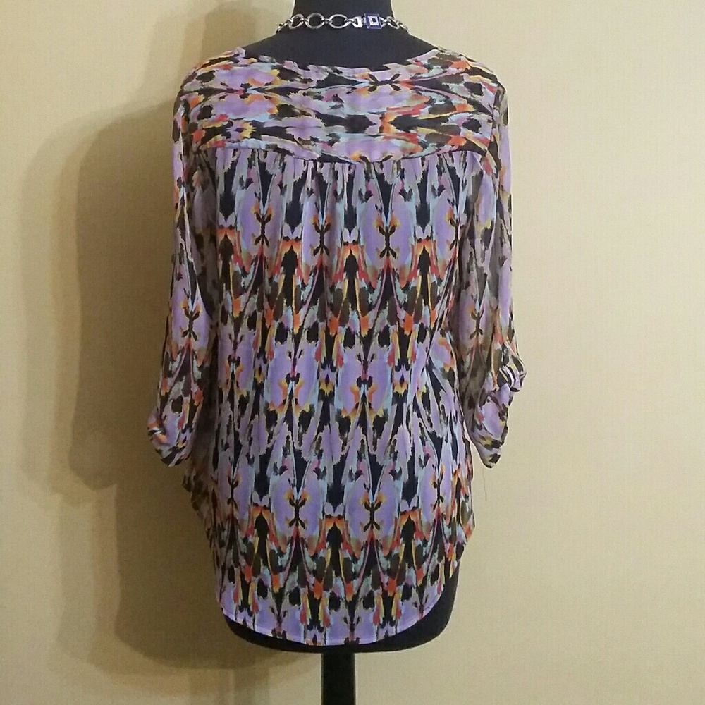 Express Blouse - Picture 2 of 3