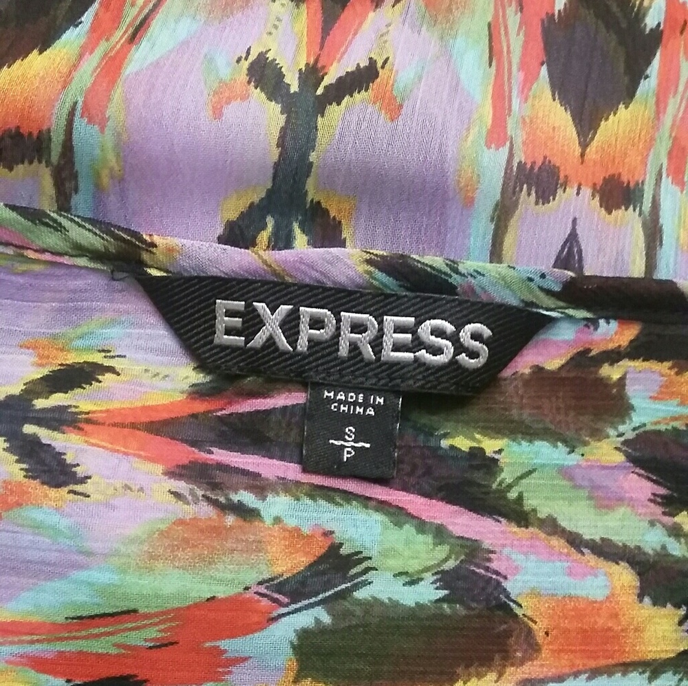 Express Blouse - Picture 3 of 3