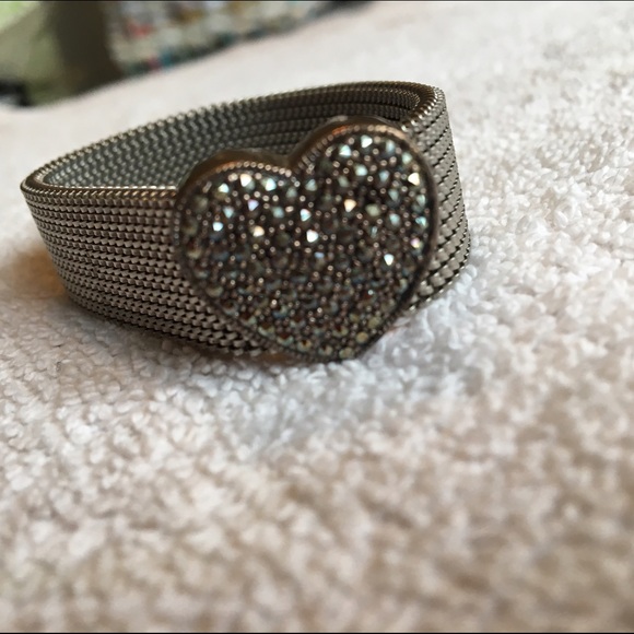 Bracelet - Picture 1 of 2