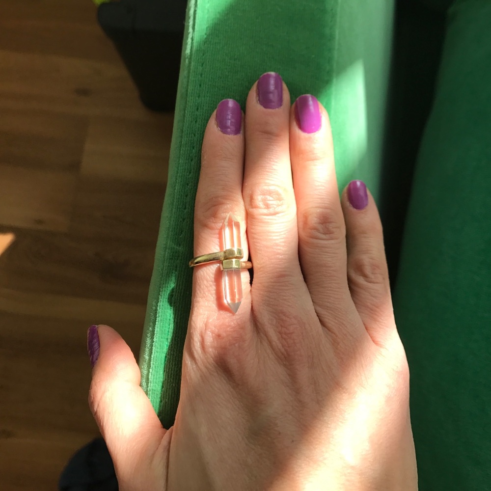 ๐บ HP๐ธMANIAMANIA Gold Ushci Ring - Picture 3 of 6