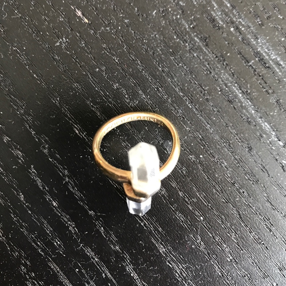 ๐บ HP๐ธMANIAMANIA Gold Ushci Ring - Picture 2 of 6