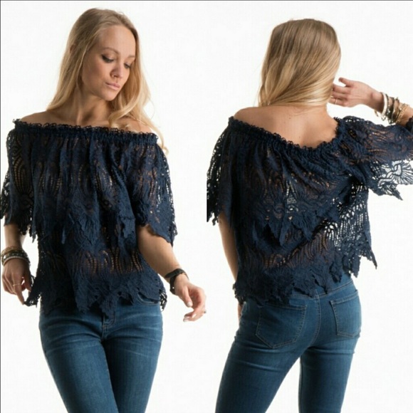 Tops - Crochet off shoulder lace