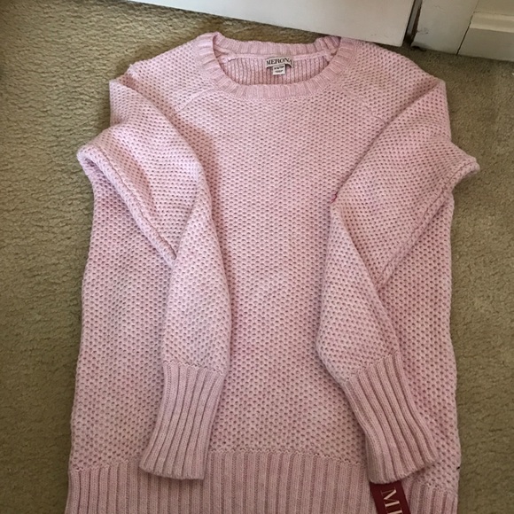 Pink Sweater - Picture 2 of 2