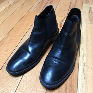 Topshop black flat boots