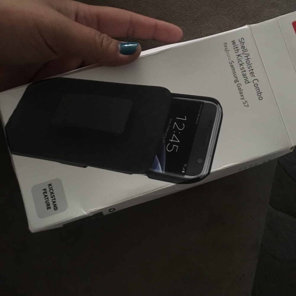 Galaxy S7 Kickstand Case