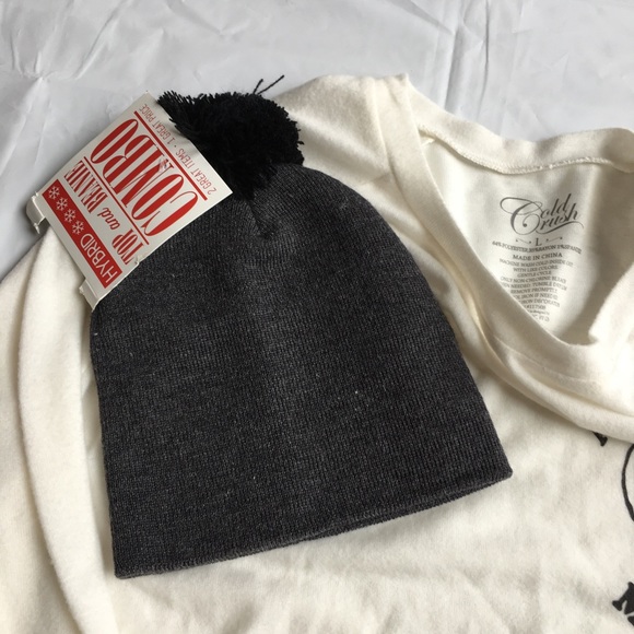 NEW PIZZA Graphic Sweatshirt and Beanie Set - Picture 4 of 5