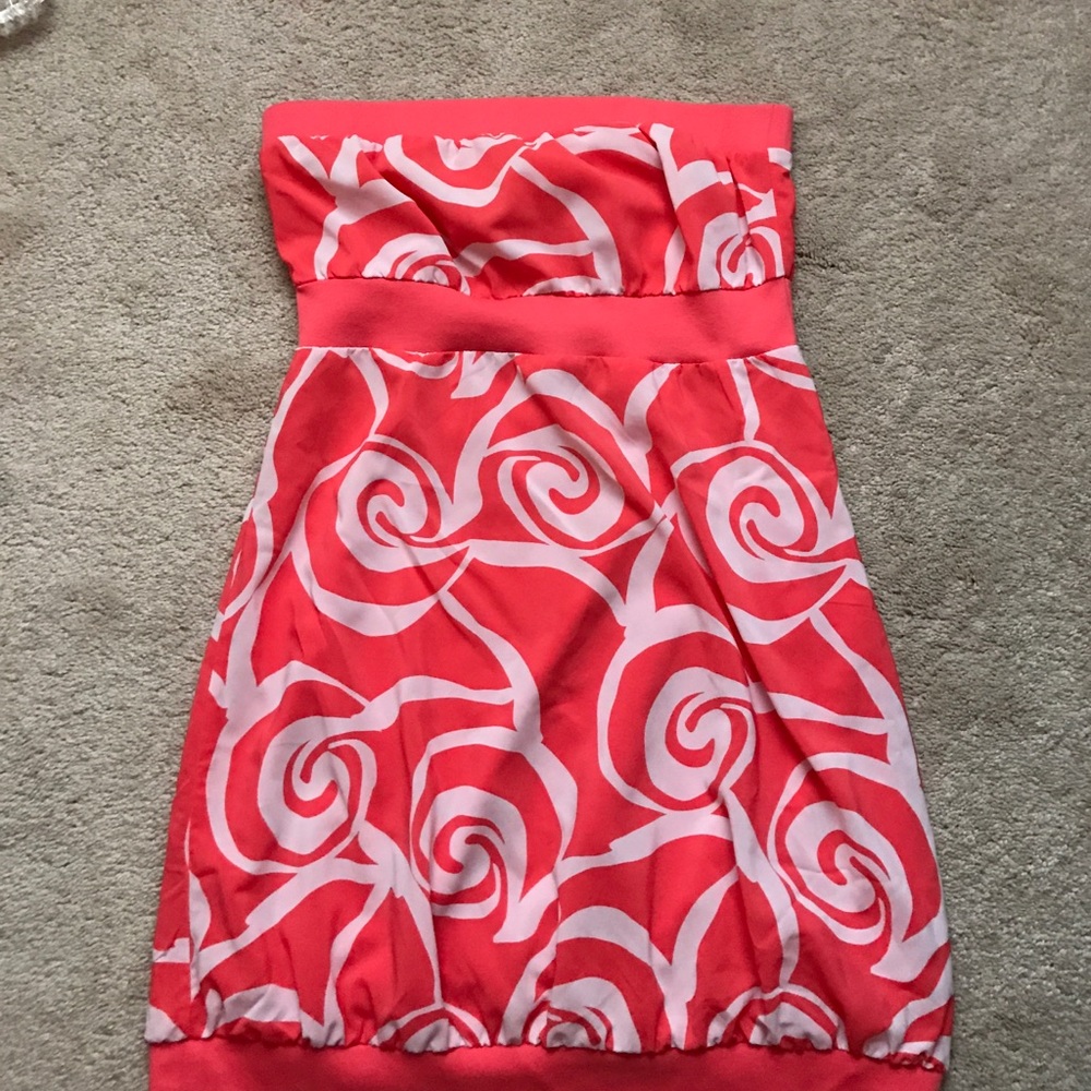 Strapless dress