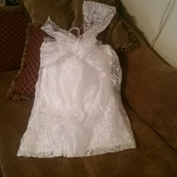 CAN WE SAY, WHITE PARTY SEXY DRESS! π π - Picture 3 of 5