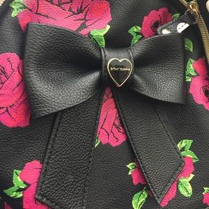 Meet your Posher, Maritza