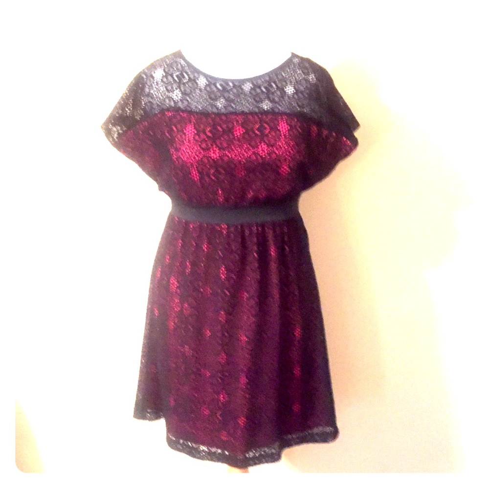 Black lace, over hot pink dress