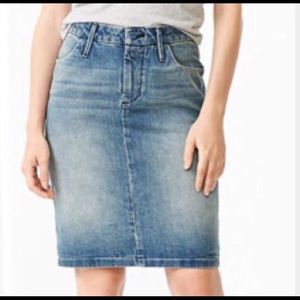 GAP 1969 Vintage Denim Pencil Skirt