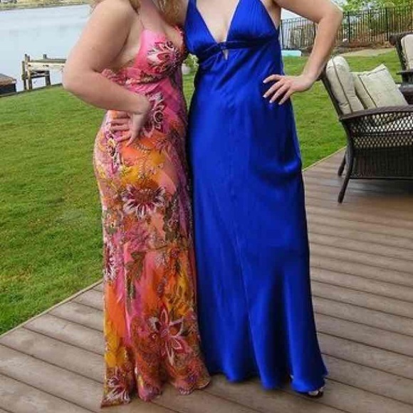 Floral Beaded Pink Cache dress Prom size 12 - Picture 2 of 4