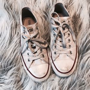 Converse shoes