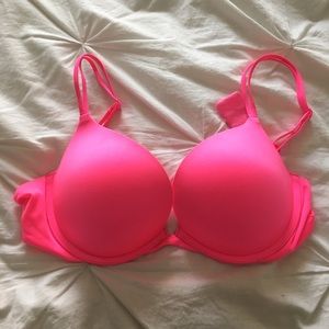 Victoria's Secret Very Sexy Push-Up Bra
