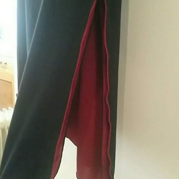 EXTREMELY CLASSY/SEXY EXPRESS DRESS! HEAD TURNING! - Picture 3 of 7