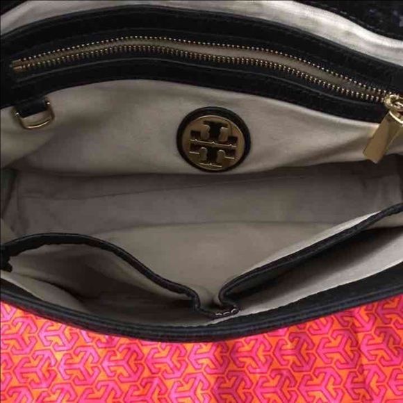Tory Burch crossbody - Picture 4 of 5