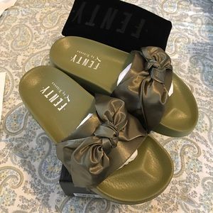 FENTY Puma bow slides