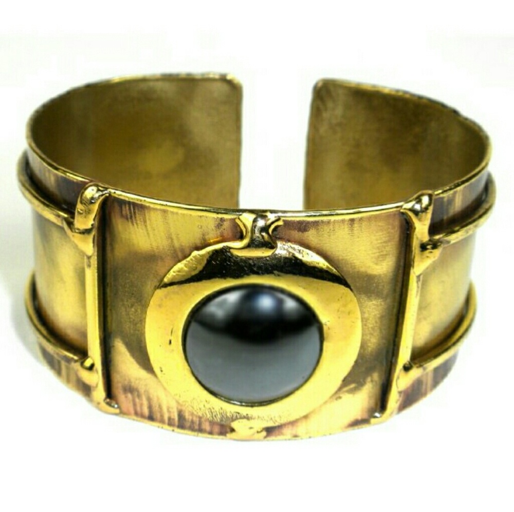 Handmade 1.25in Brass Hematite Cuff Bracelet